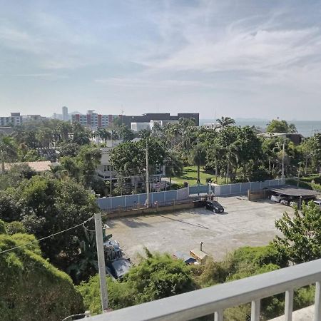 Appartamento Fluffy Bed And Seaview @Bangsaen Esterno foto